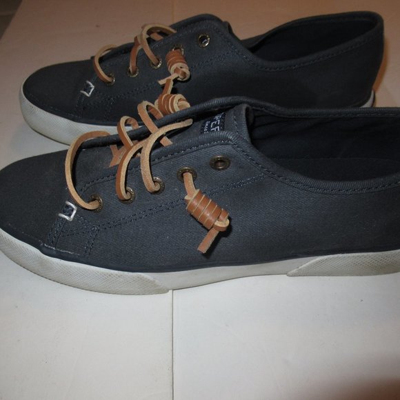 Sperry | 7.5 Gray Canvas Flats with Tan Laces - Picture 2 of 6
